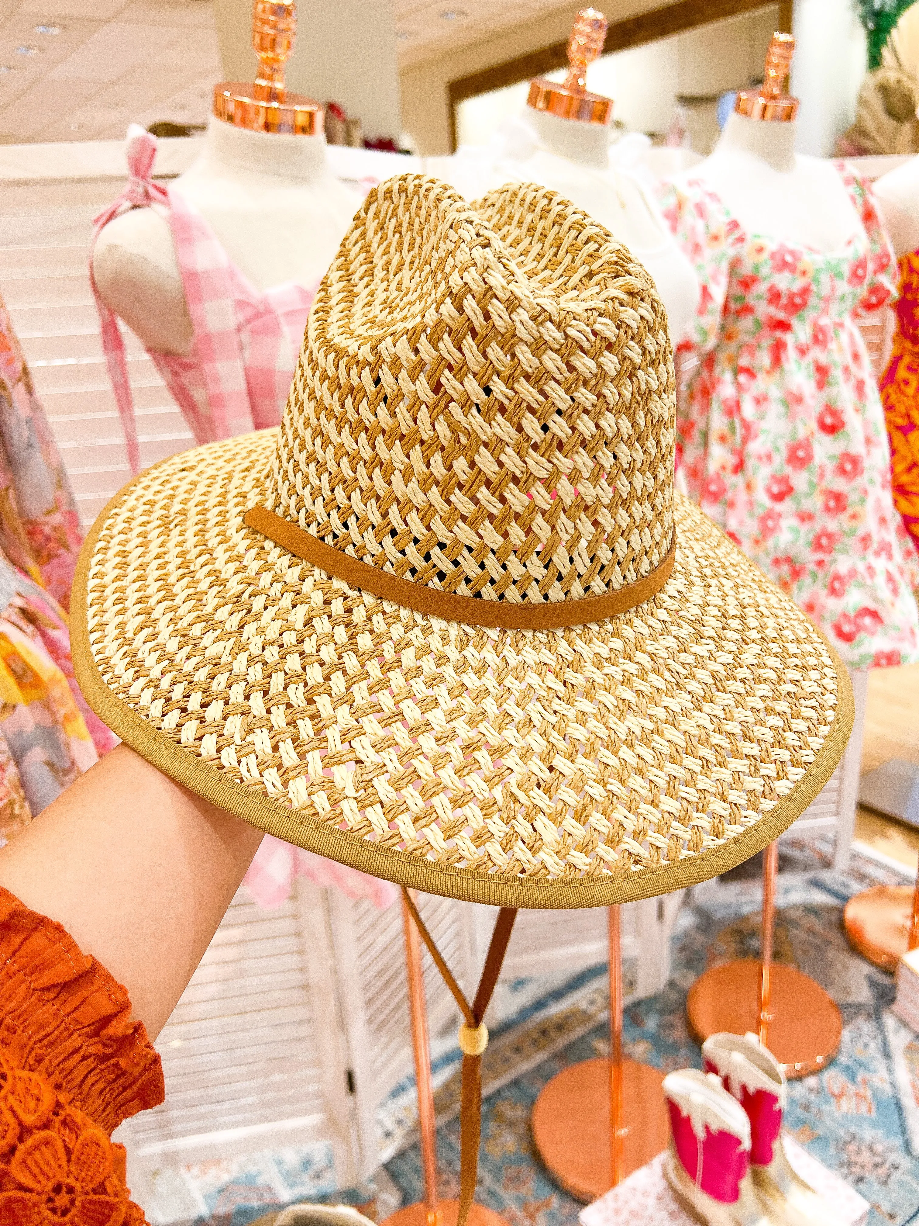 Kloi Adjustable Straw Hat - Tan